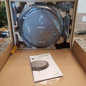 DEEBOT N79 Robot Vacuum Cleaner: Never Used: NWB.